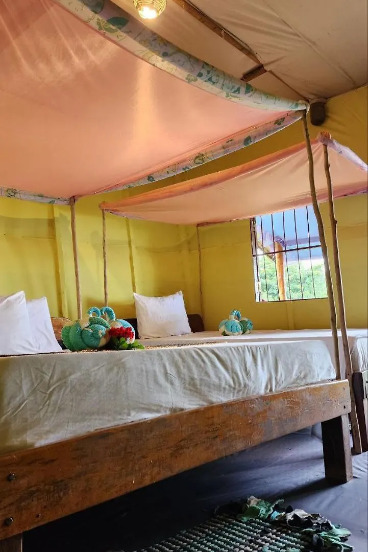 Kohrong Sea Views Bungalows
